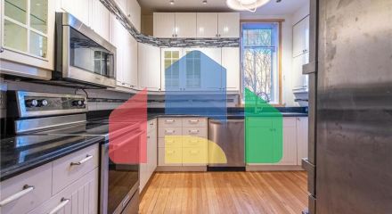 Residential - Single Family Home - Edmonton, Canada - Canada