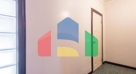 Residential - Single Family Home - Edmonton, Canada - Canada