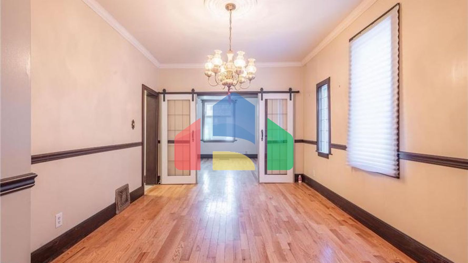 Residential - Single Family Home - Edmonton, Canada - Canada