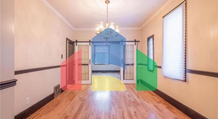 Residential - Single Family Home - Edmonton, Canada - Canada