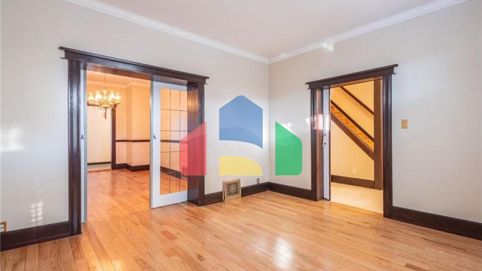 Residential - Single Family Home - Edmonton, Canada - Canada