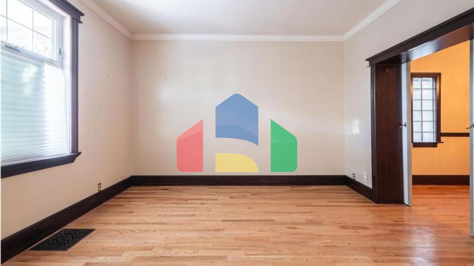 Residential - Single Family Home - Edmonton, Canada - Canada