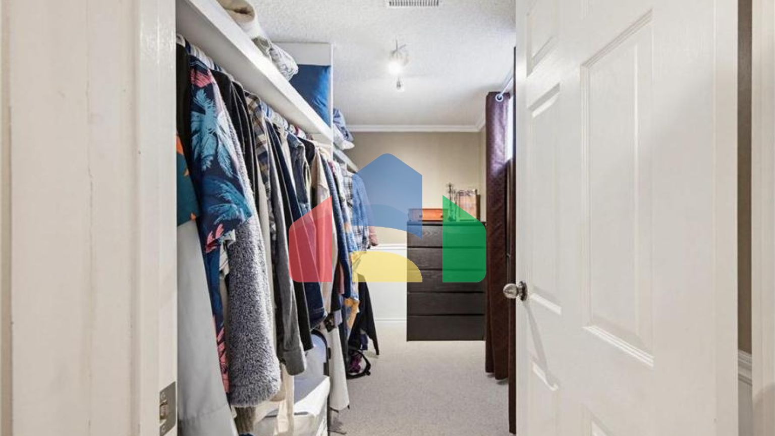 Residential - Single Family Home - Edmonton, Canada - Canada