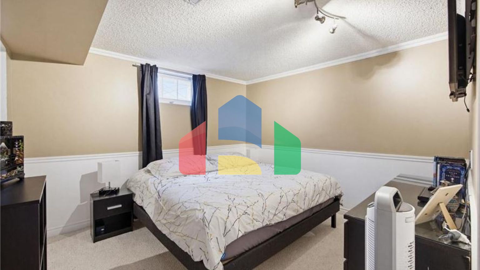 Residential - Single Family Home - Edmonton, Canada - Canada