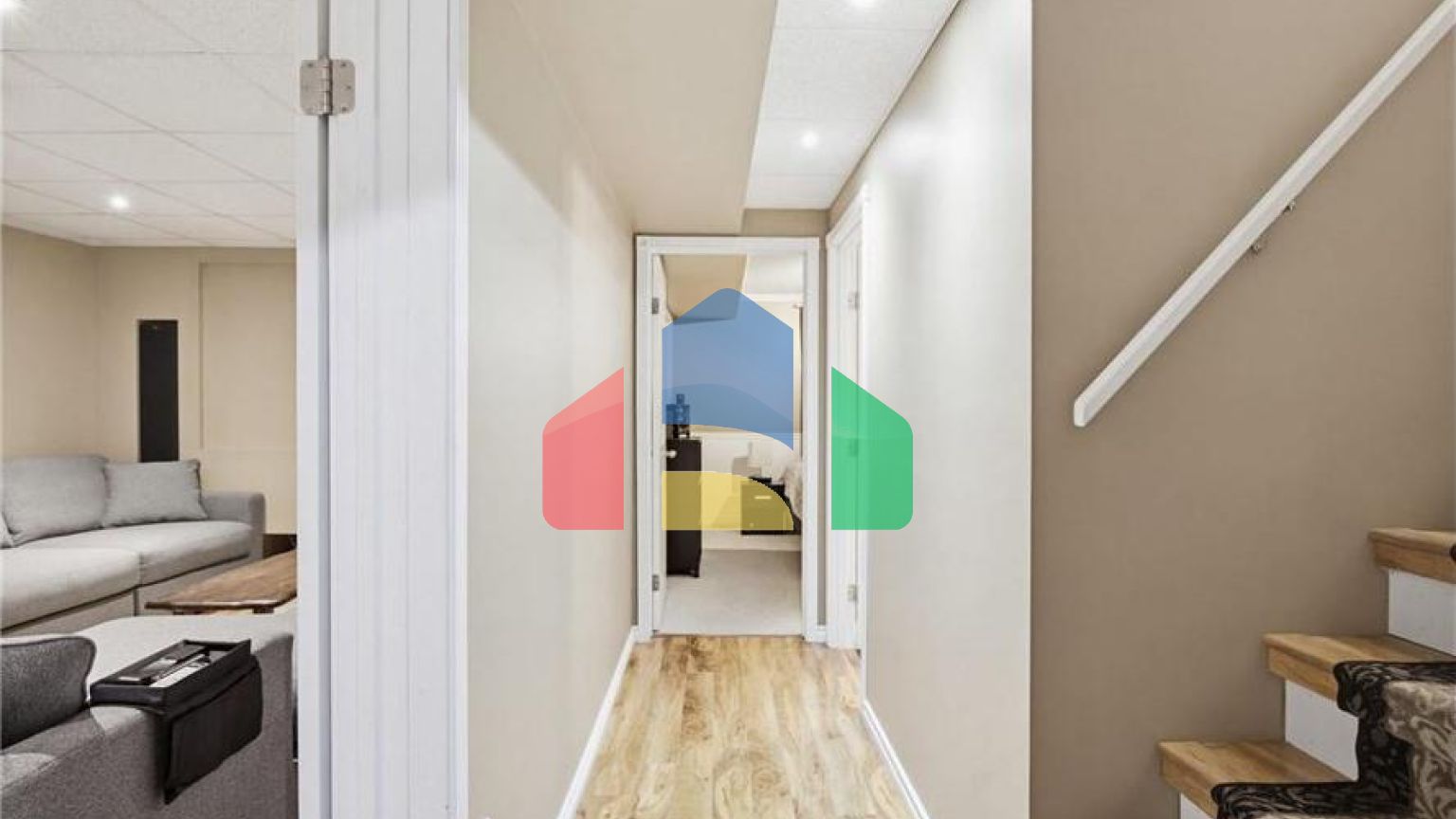 Residential - Single Family Home - Edmonton, Canada - Canada