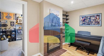 Residential - Single Family Home - Edmonton, Canada - Canada