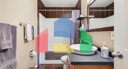 Residential - Single Family Home - Edmonton, Canada - Canada