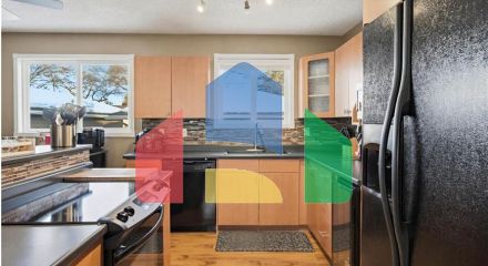 Residential - Single Family Home - Edmonton, Canada - Canada