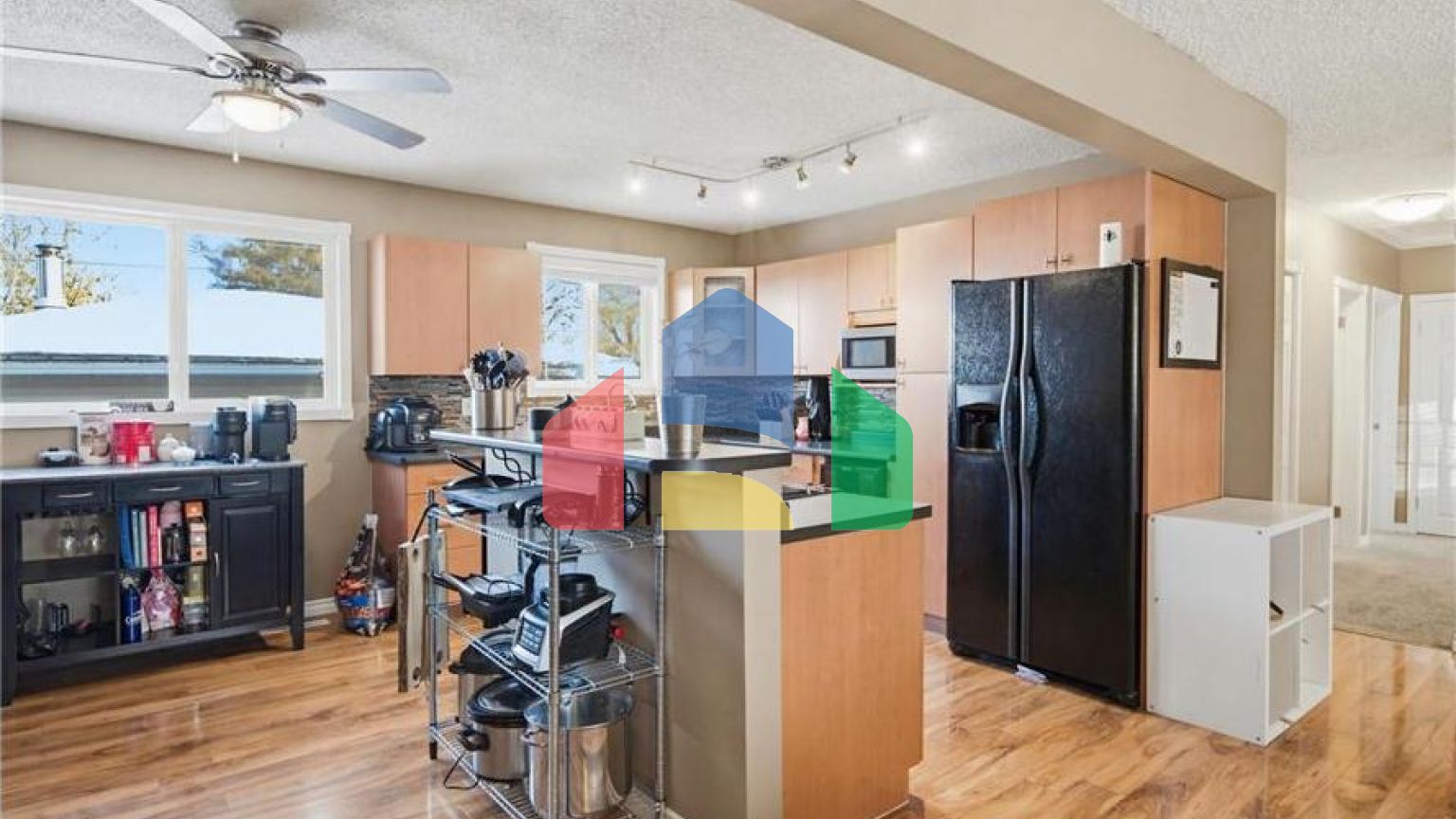 Residential - Single Family Home - Edmonton, Canada - Canada