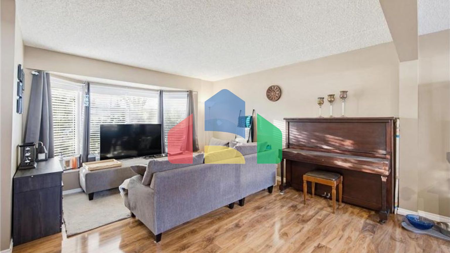 Residential - Single Family Home - Edmonton, Canada - Canada