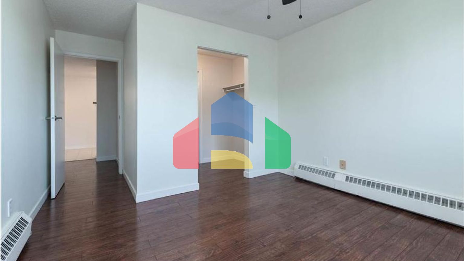 Residential - Single Family Home - Edmonton, Canada - Canada