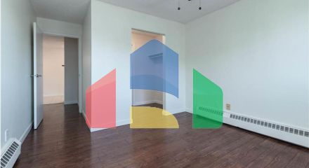 Residential - Single Family Home - Edmonton, Canada - Canada