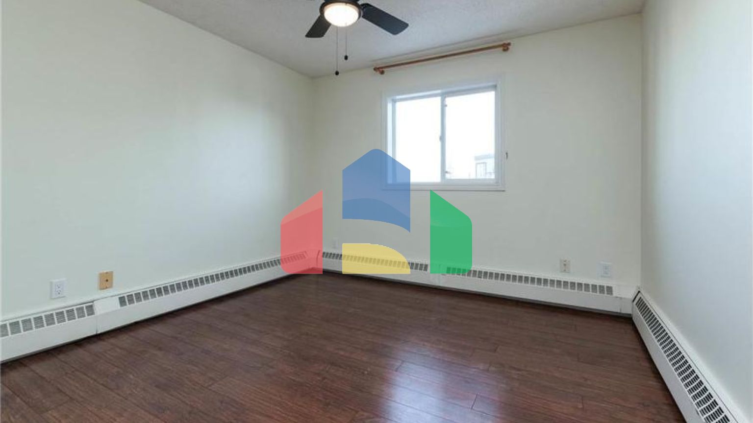 Residential - Single Family Home - Edmonton, Canada - Canada