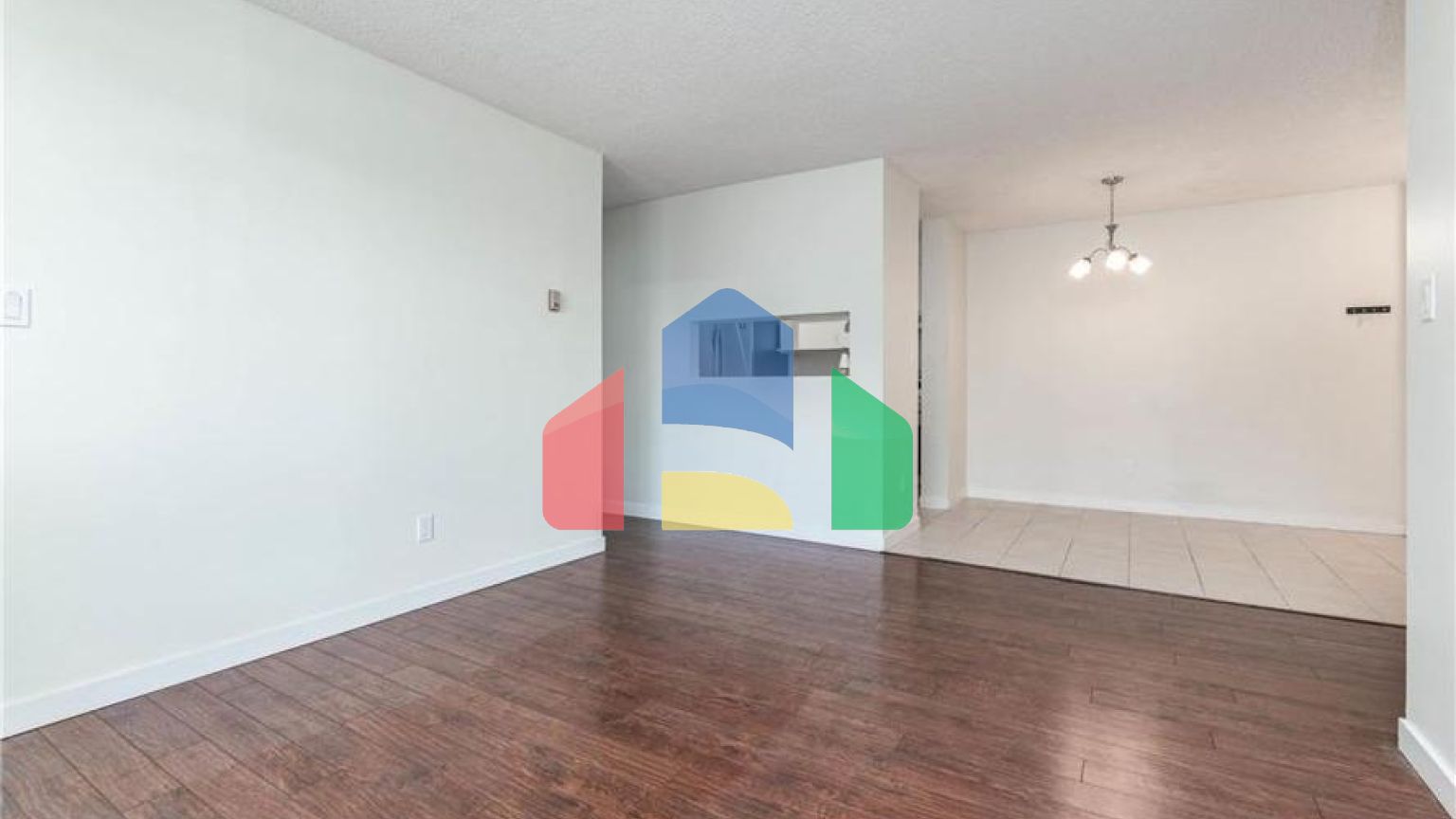 Residential - Single Family Home - Edmonton, Canada - Canada