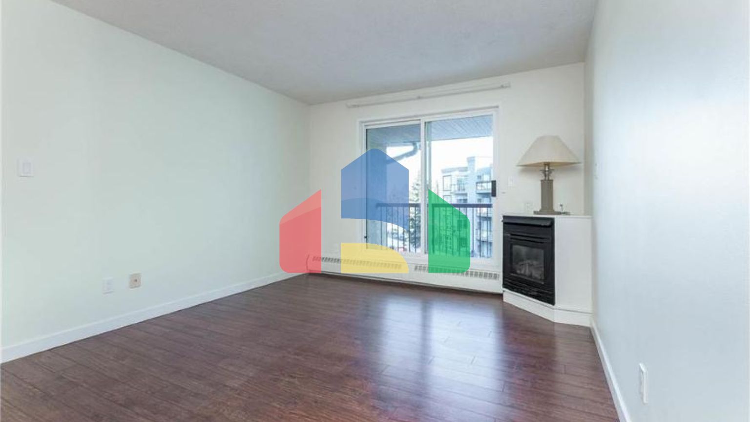 Residential - Single Family Home - Edmonton, Canada - Canada