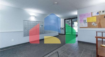 Residential - Single Family Home - Edmonton, Canada - Canada