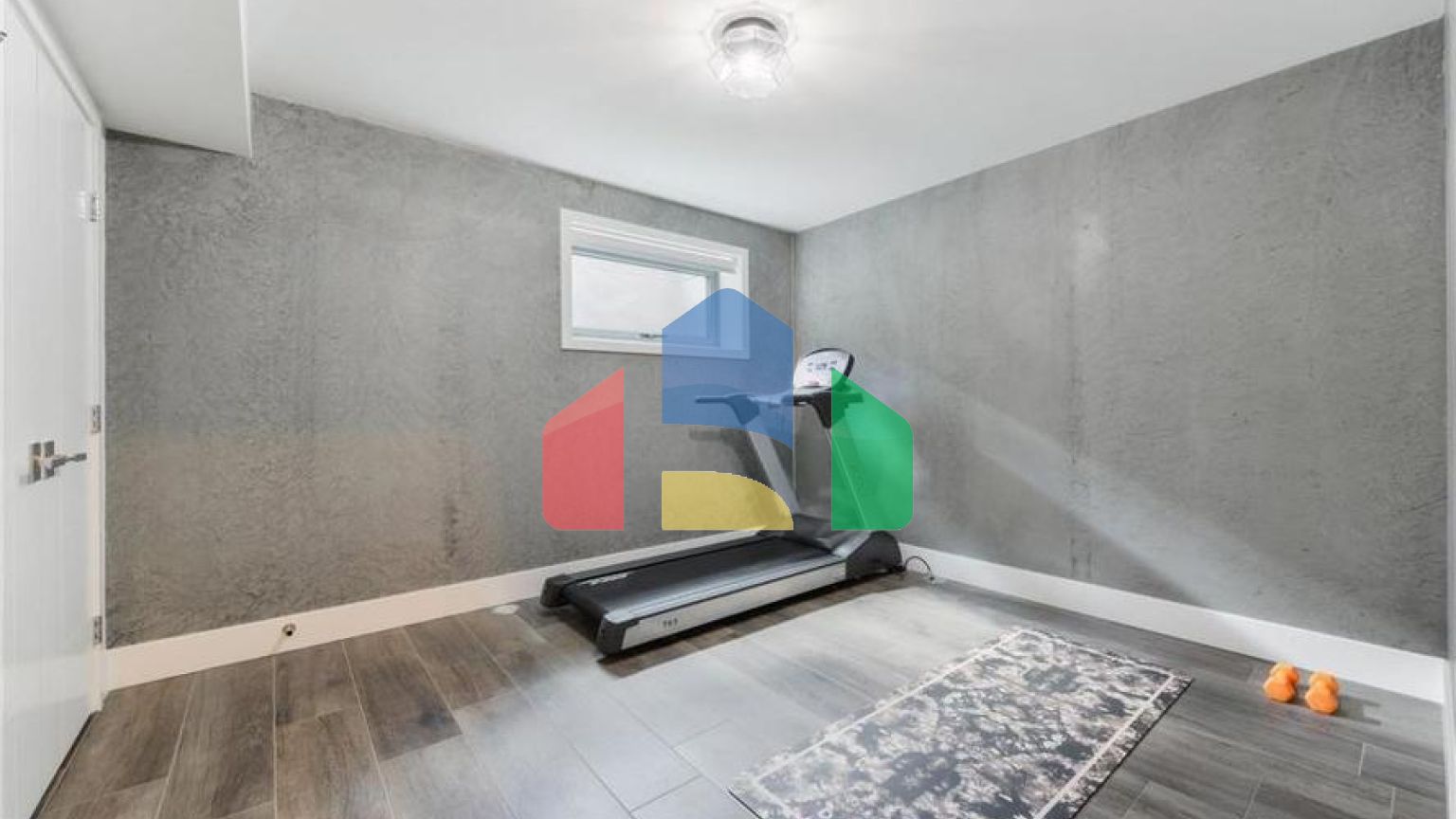 Residential - Single Family Home - Edmonton, Canada - Canada