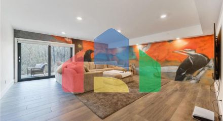 Residential - Single Family Home - Edmonton, Canada - Canada