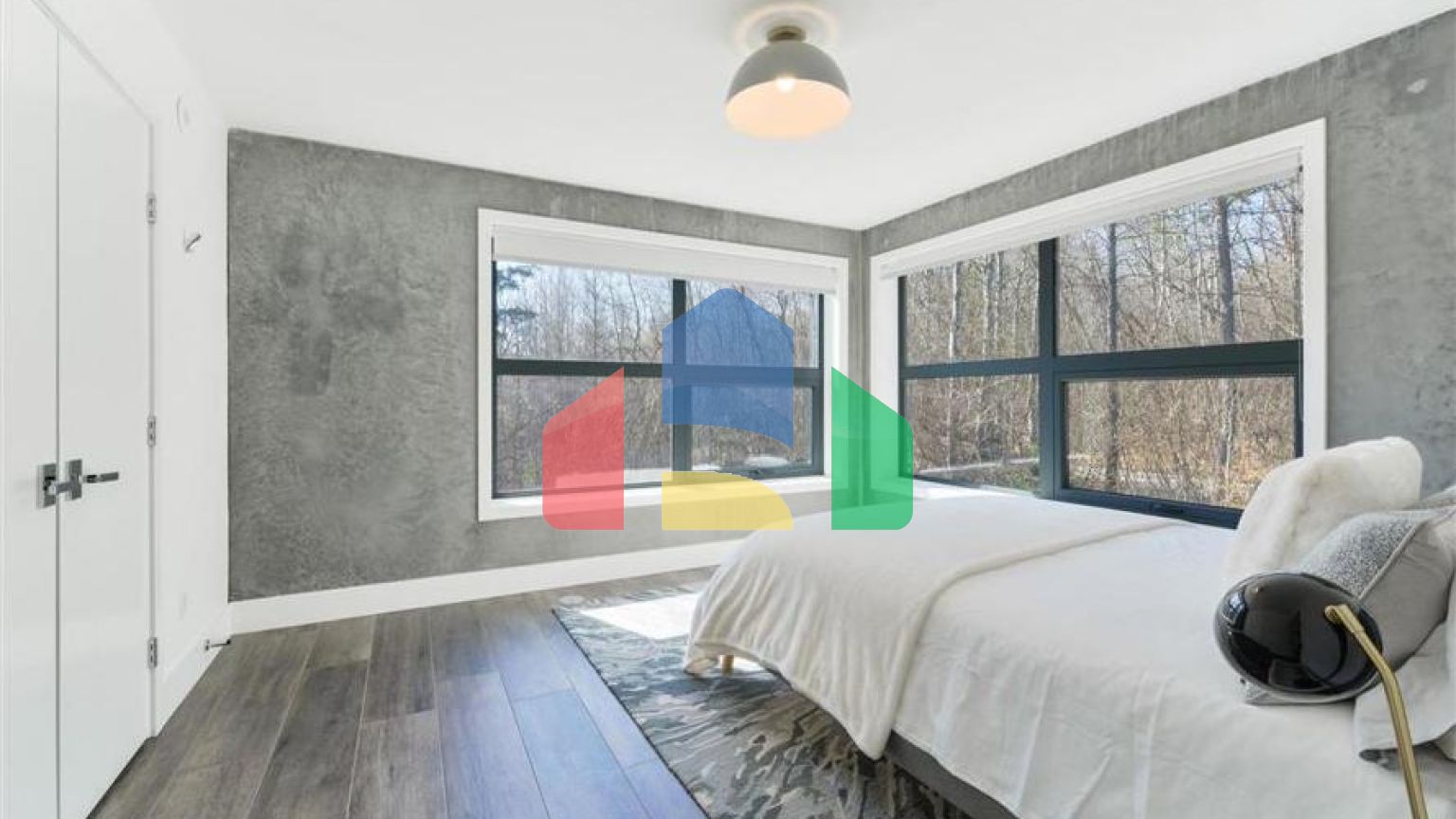 Residential - Single Family Home - Edmonton, Canada - Canada