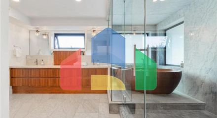 Residential - Single Family Home - Edmonton, Canada - Canada