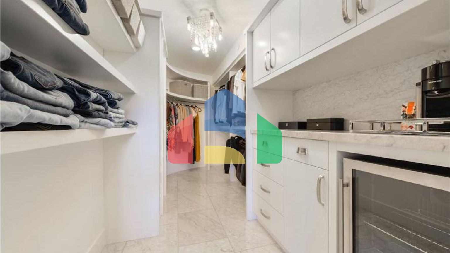 Residential - Single Family Home - Edmonton, Canada - Canada