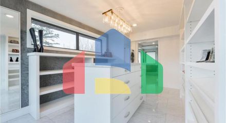 Residential - Single Family Home - Edmonton, Canada - Canada