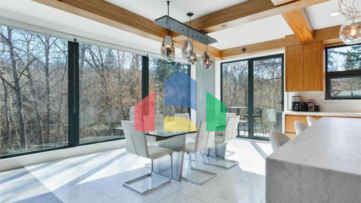 Residential - Single Family Home - Edmonton, Canada - Canada