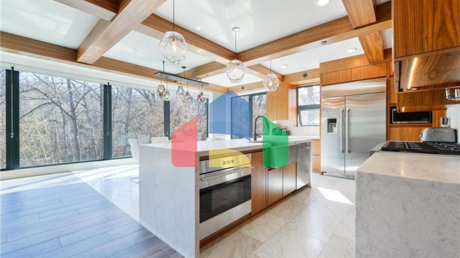 Residential - Single Family Home - Edmonton, Canada - Canada