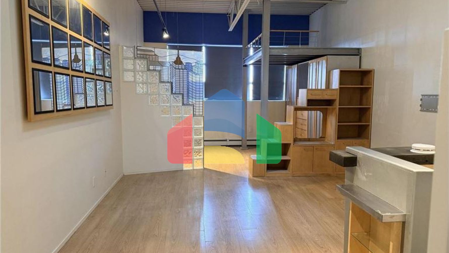 Residential - Single Family Home - Edmonton, Canada - Canada