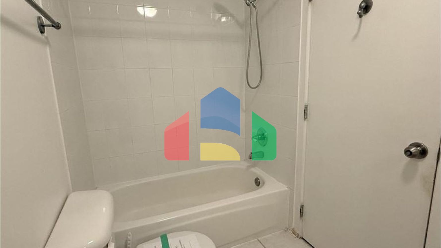 Residential - Single Family Home - Edmonton, Canada - Canada