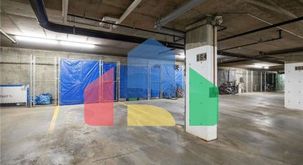 Residential - Condo/Apartment - Edmonton, Canada - Canada