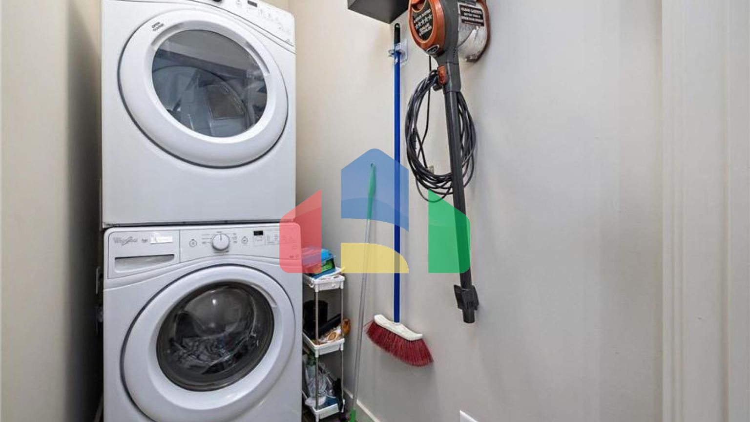 Residential - Condo/Apartment - Edmonton, Canada - Canada