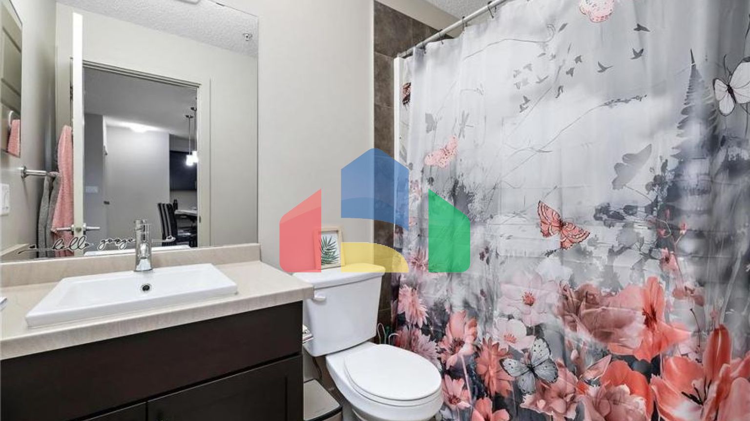 Residential - Condo/Apartment - Edmonton, Canada - Canada