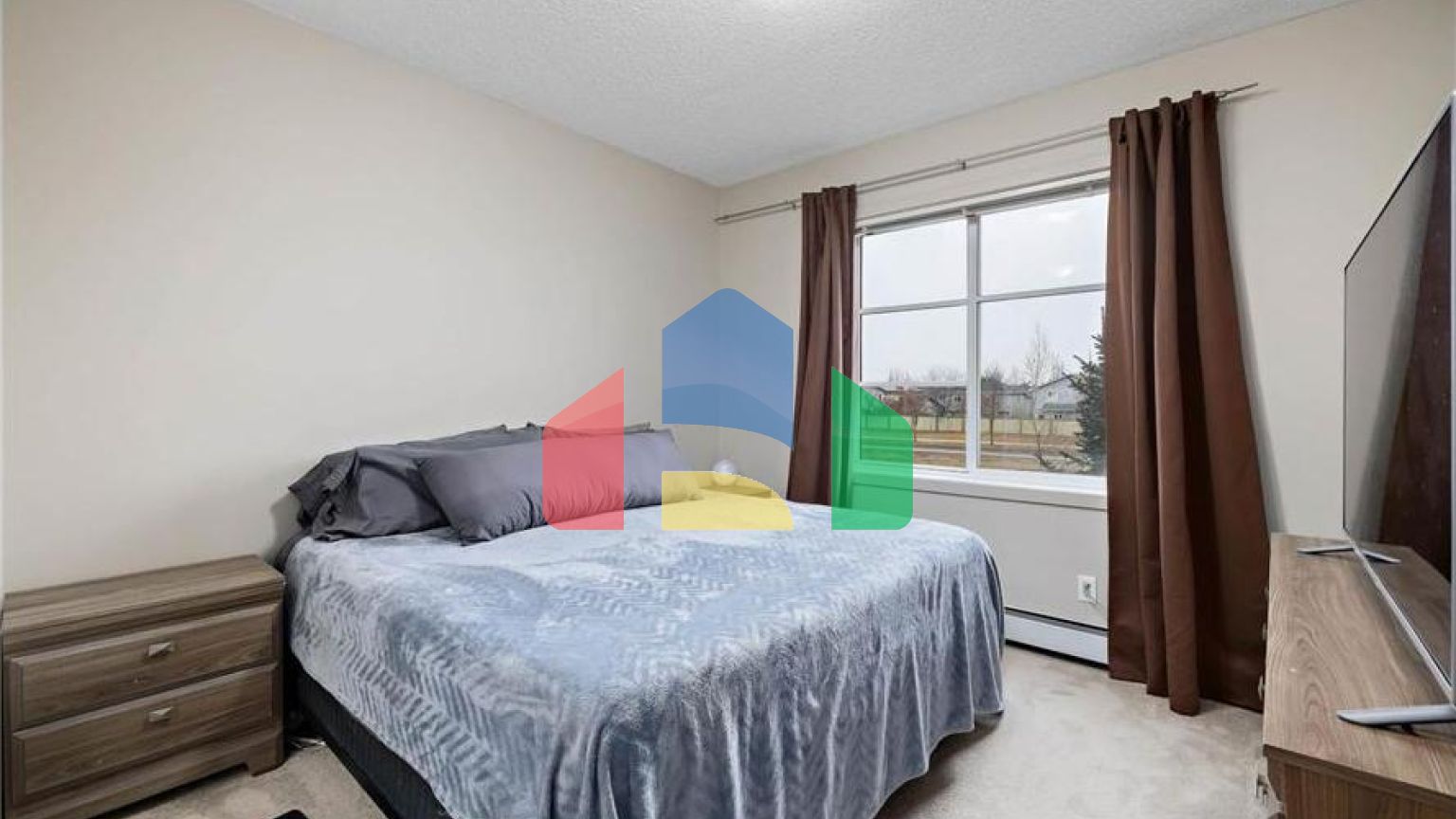 Residential - Condo/Apartment - Edmonton, Canada - Canada