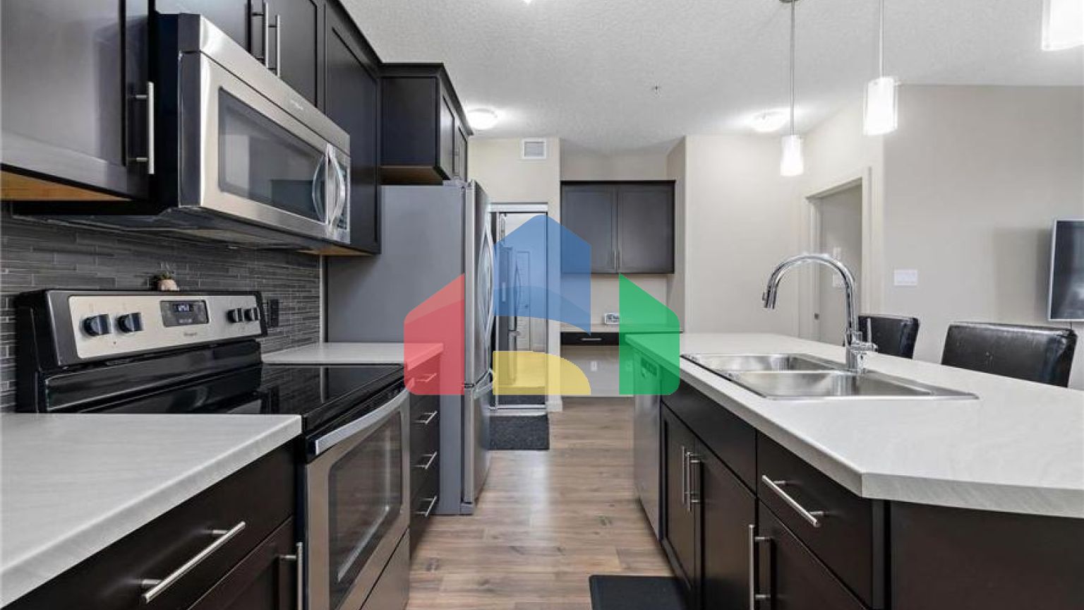 Residential - Condo/Apartment - Edmonton, Canada - Canada