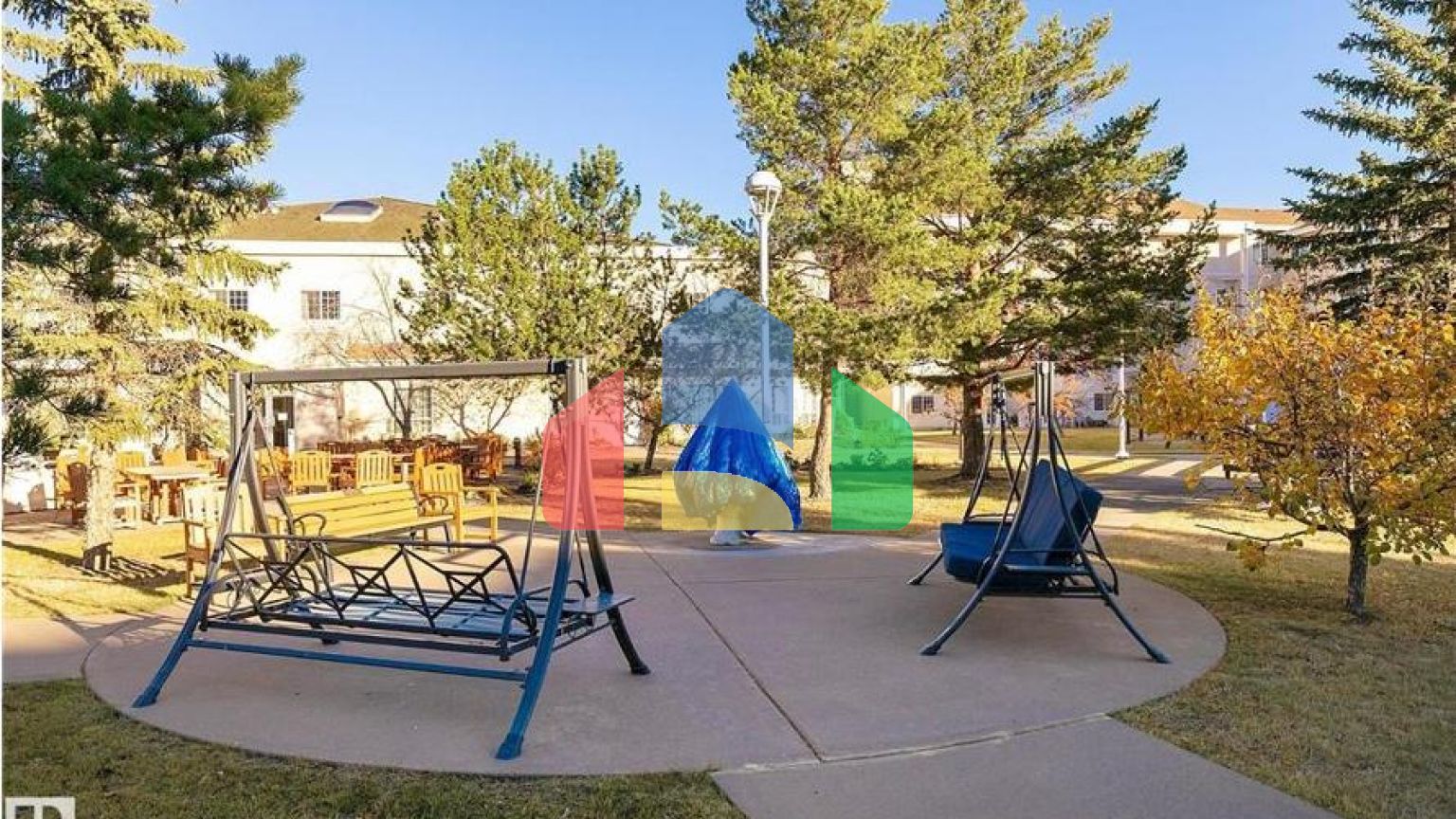 Residential - Single Family Home - Edmonton, Canada - Canada