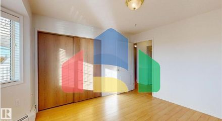 Residential - Single Family Home - Edmonton, Canada - Canada