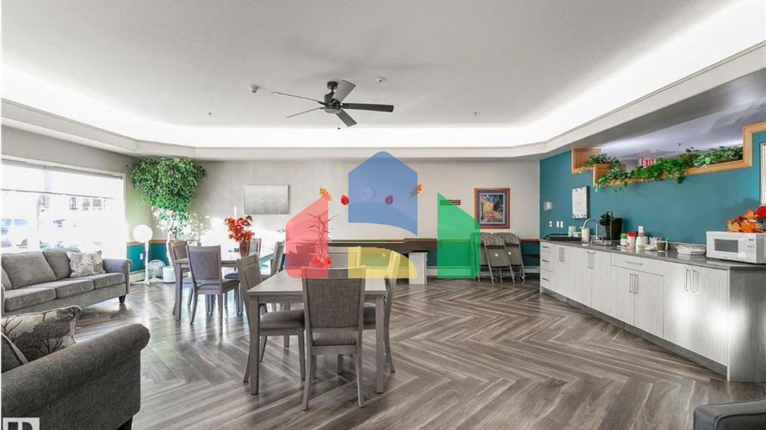 Residential - Single Family Home - Edmonton, Canada - Canada