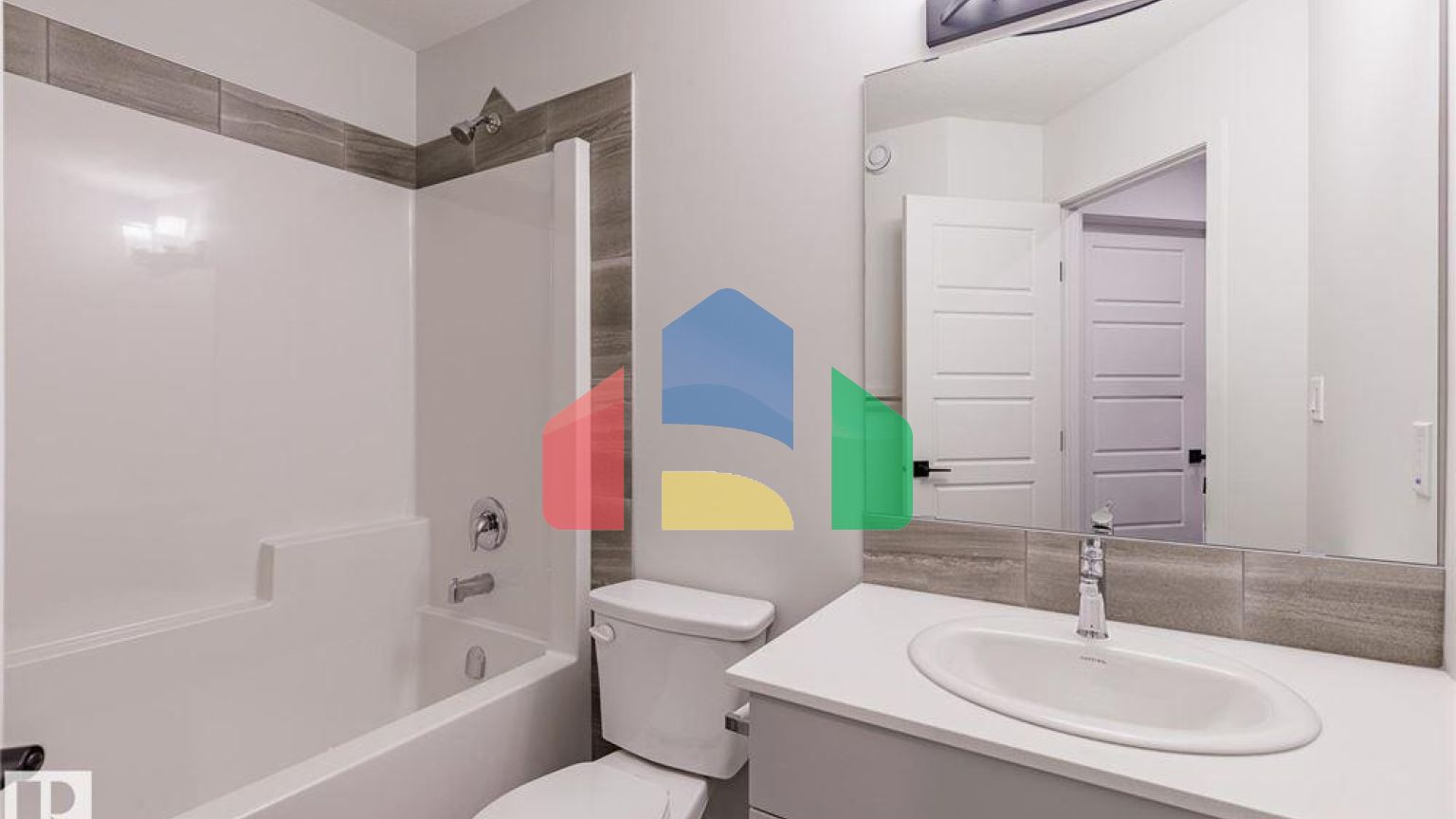 Residential - Single Family Home - Edmonton, Canada - Canada