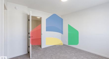 Residential - Single Family Home - Edmonton, Canada - Canada