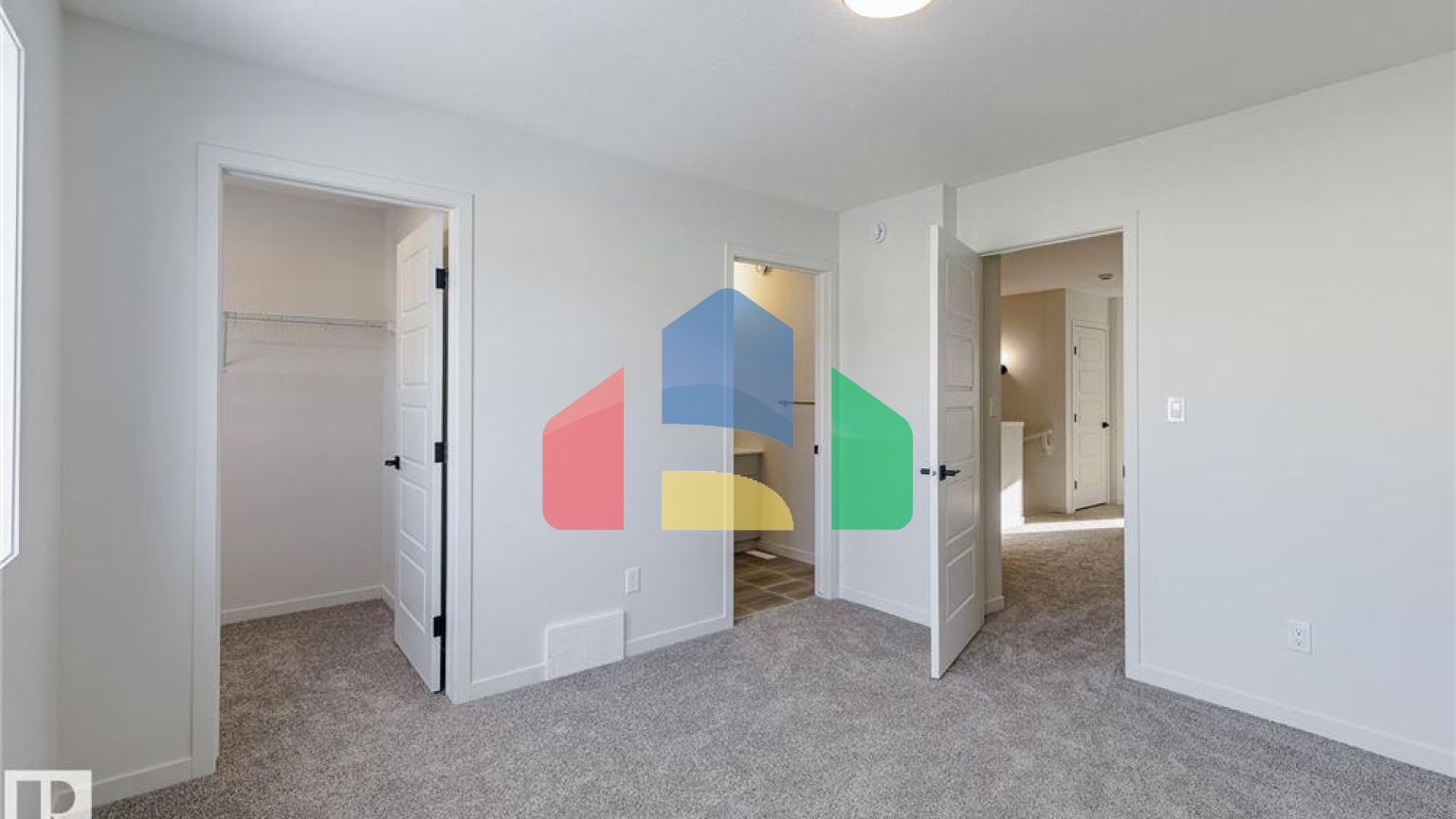 Residential - Single Family Home - Edmonton, Canada - Canada