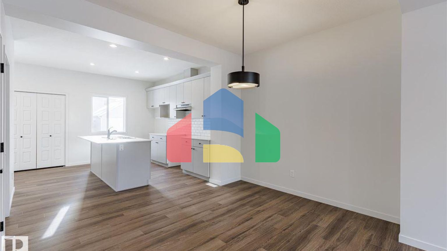 Residential - Single Family Home - Edmonton, Canada - Canada