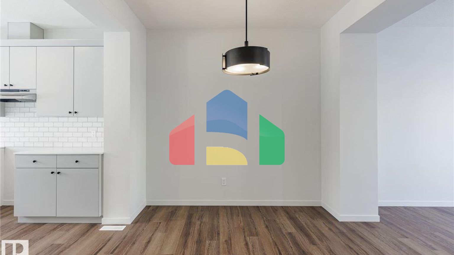 Residential - Single Family Home - Edmonton, Canada - Canada