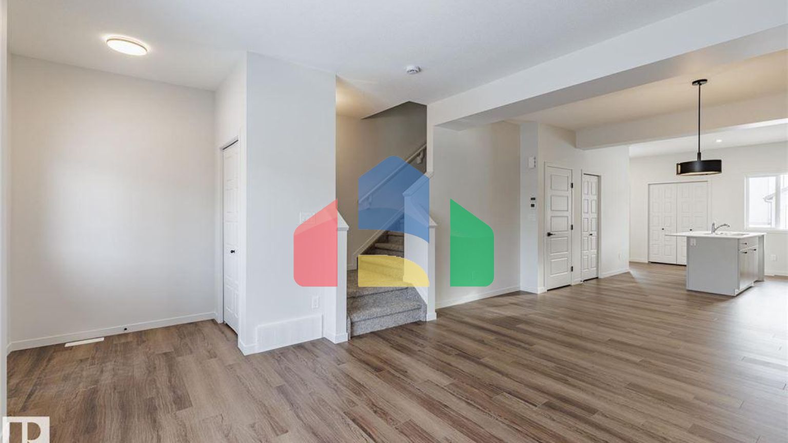 Residential - Single Family Home - Edmonton, Canada - Canada