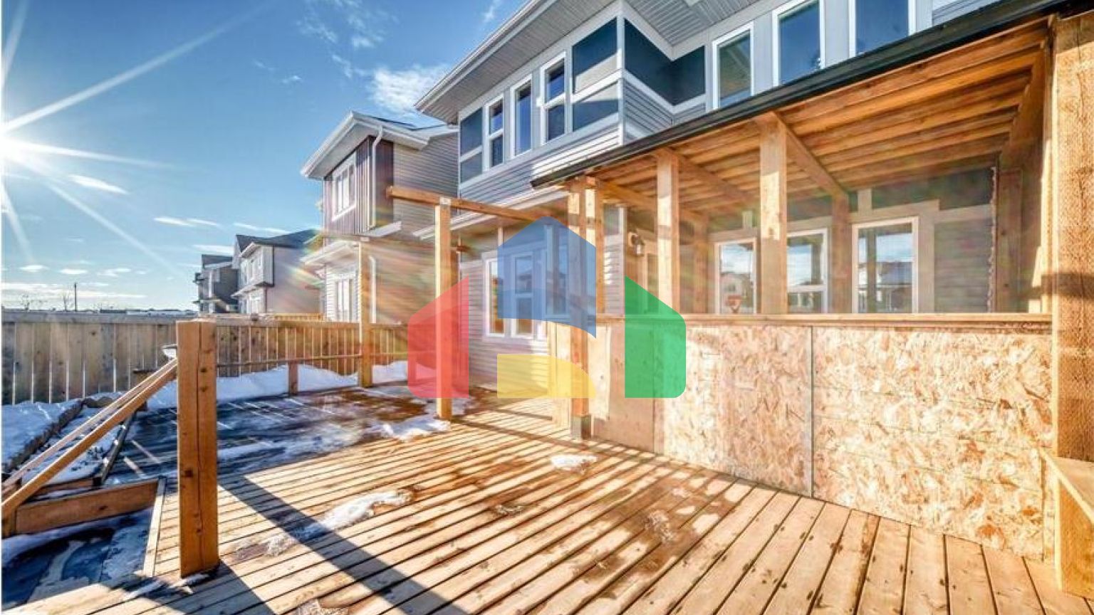 Residential - Single Family Home - Edmonton, Canada - Canada