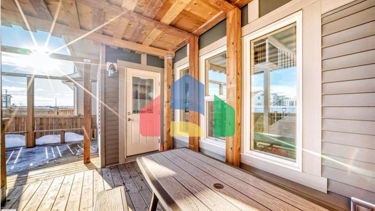 Residential - Single Family Home - Edmonton, Canada - Canada