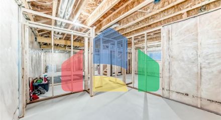 Residential - Single Family Home - Edmonton, Canada - Canada