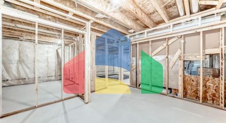 Residential - Single Family Home - Edmonton, Canada - Canada