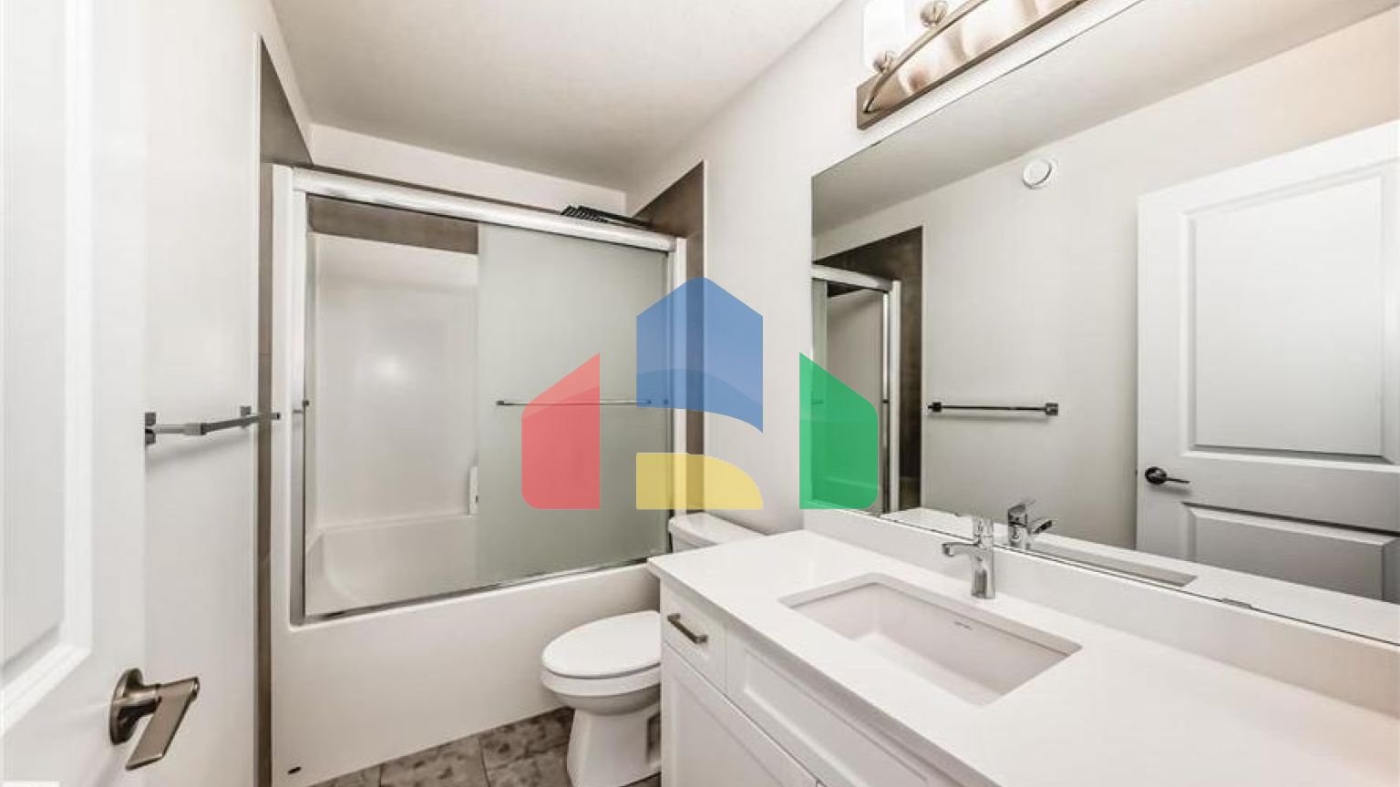 Residential - Single Family Home - Edmonton, Canada - Canada