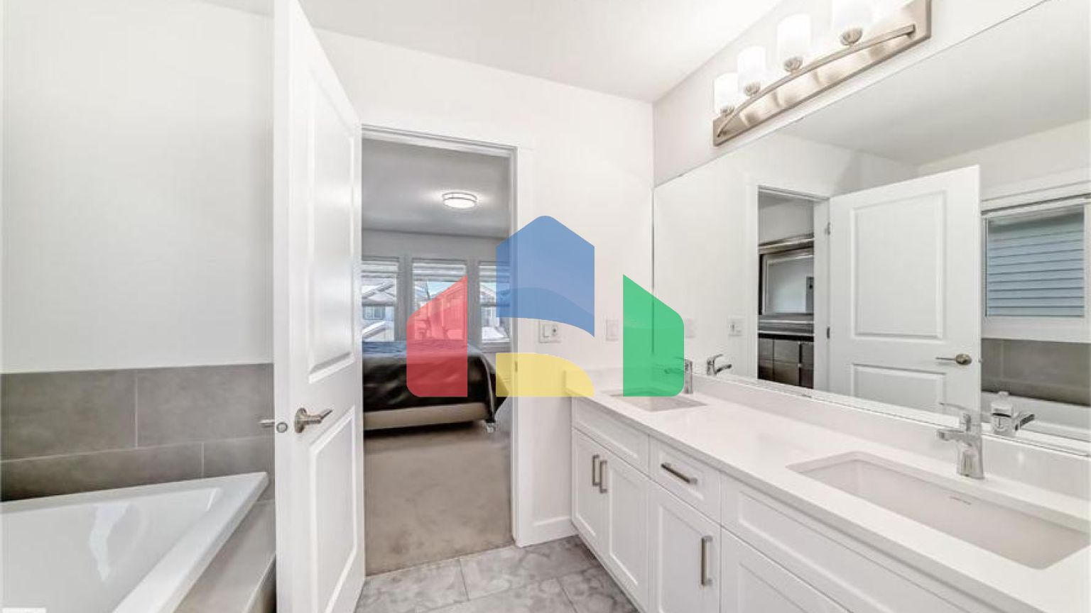 Residential - Single Family Home - Edmonton, Canada - Canada